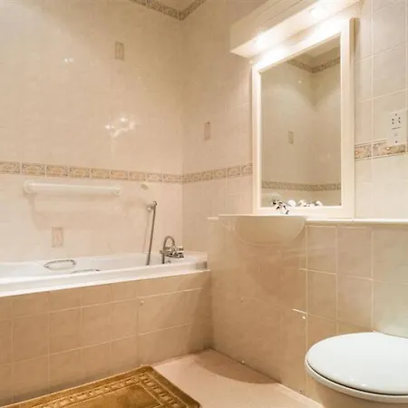 Lake View At Romney Grange بيت للعطل آمبيلسايد